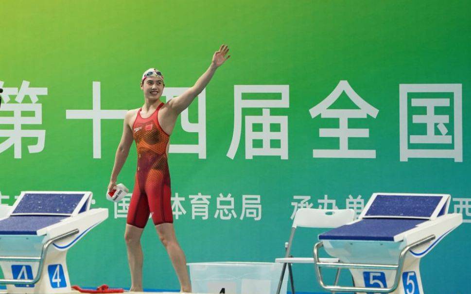 委内瑞拉选手勇夺游泳比赛头名的简单介绍
